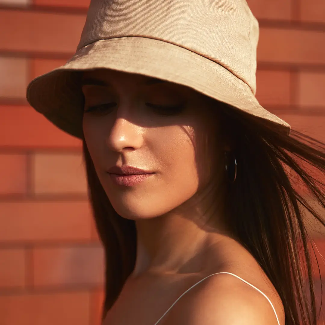 Bucket-hat
